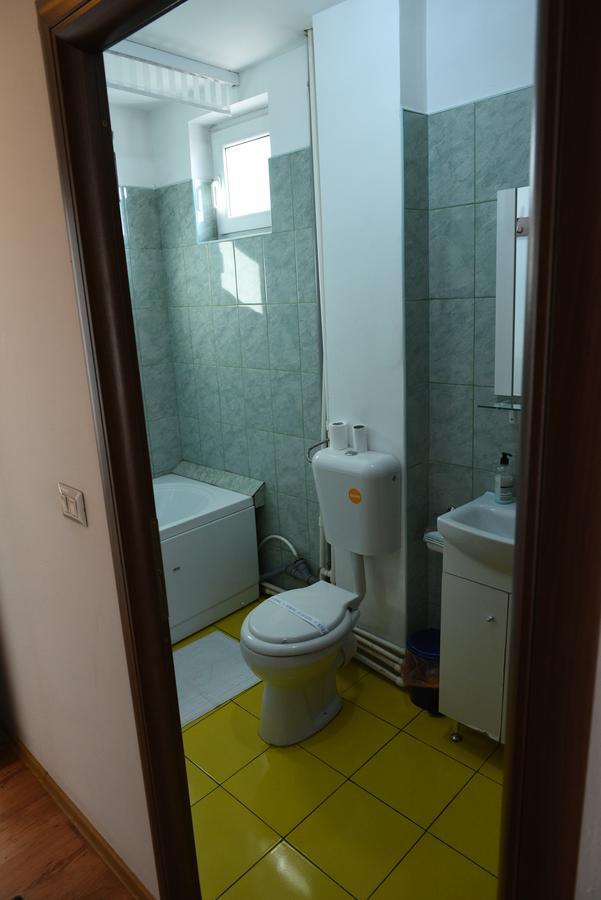 Hostel Ruxandra Focsani Exterior photo